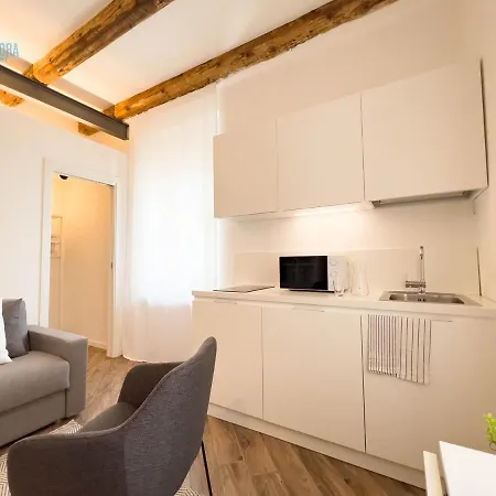 Apartment Basovizza 3 Alessandro Tirabora Short Rent *